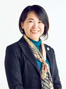 今里 暁子